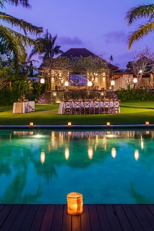 Garden dinner setting Garden dinner setting